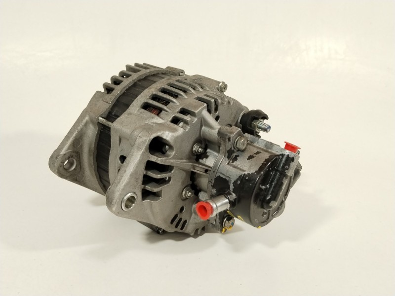 Recambio de alternador para opel astra h station wagon (a04) 1.7 cdti (l35) referencia OEM IAM 1638098880  