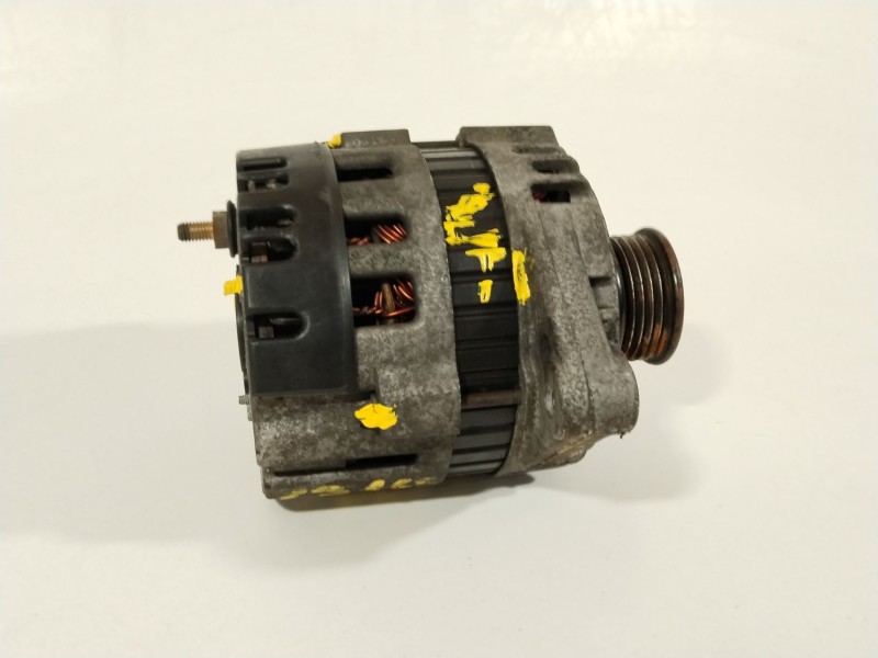 Recambio de alternador para daewoo lanos cool referencia OEM IAM 96303556  