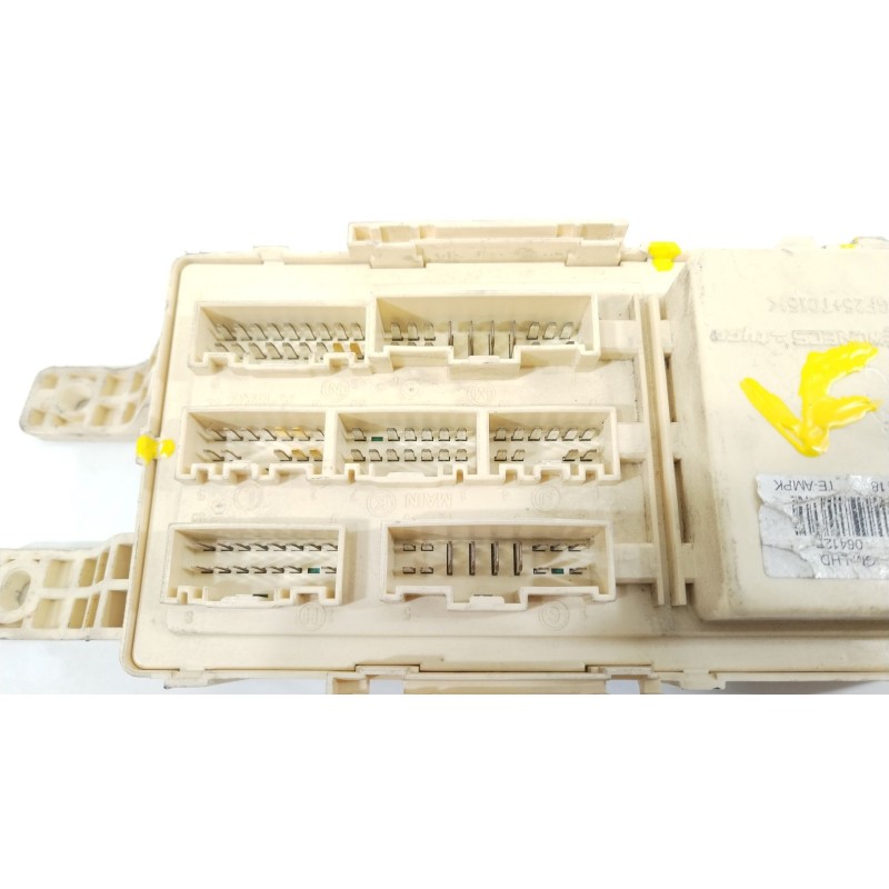Recambio de caja reles / fusibles para hyundai santa fe (bm) 2.2 crdi classic (2wd) referencia OEM IAM 919502B200  