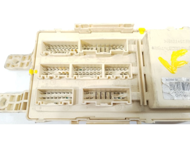 Recambio de caja reles / fusibles para hyundai santa fe (bm) 2.2 crdi classic (2wd) referencia OEM IAM 919502B200  