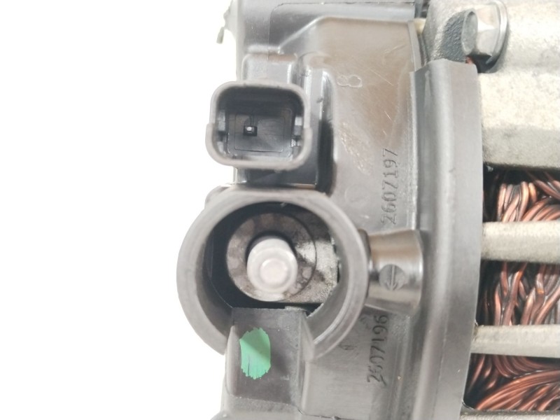 Recambio de alternador para peugeot 308 sw envy referencia OEM IAM 9664779680  