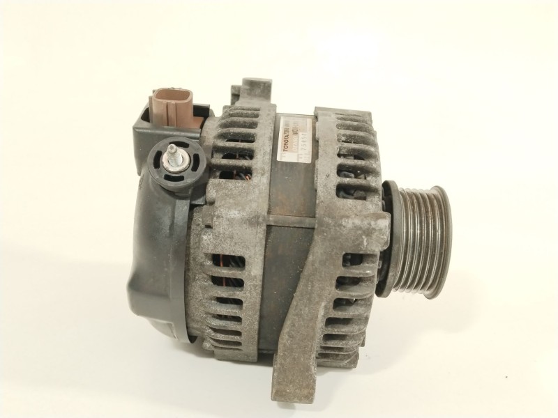 Recambio de alternador para toyota auris (_e15_) 1.4 d-4d (nde150_) referencia OEM IAM 270600ND40  1042102326