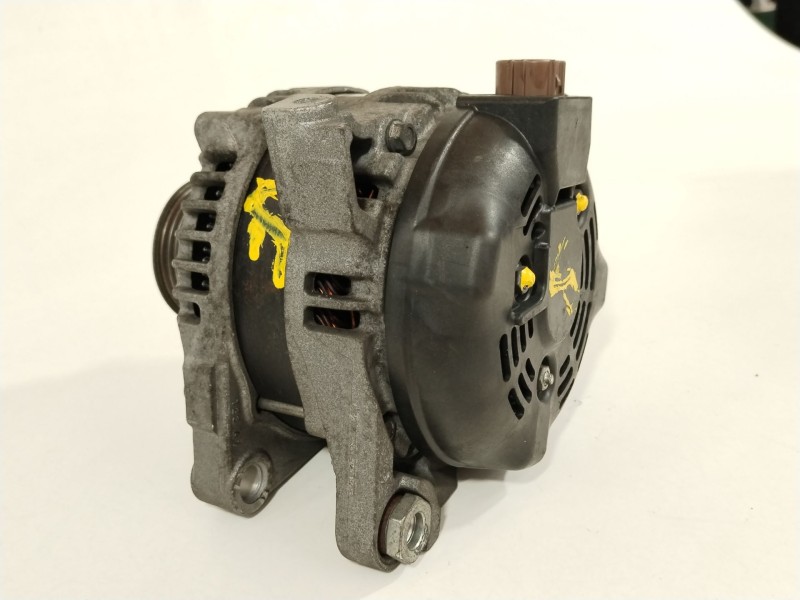 Recambio de alternador para toyota auris (_e15_) 1.4 d-4d (nde150_) referencia OEM IAM 270600ND40  1042102326