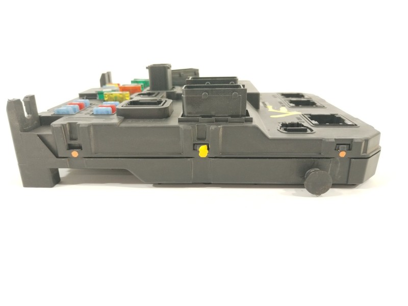 Recambio de caja reles / fusibles para citroën xsara picasso (n68) 1.6 hdi referencia OEM IAM 9657999780  S1180885220F