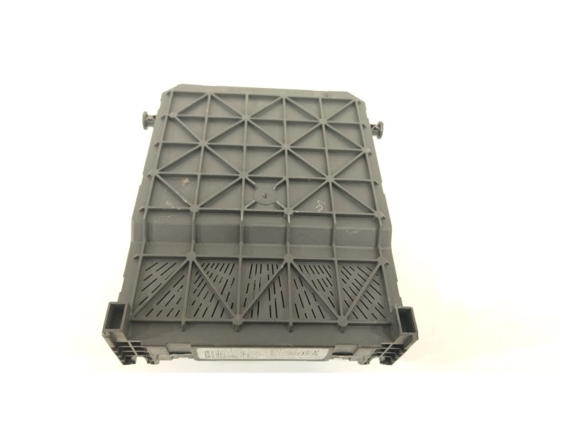 Recambio de caja reles / fusibles para citroën xsara picasso (n68) 1.6 hdi referencia OEM IAM 9657999780  