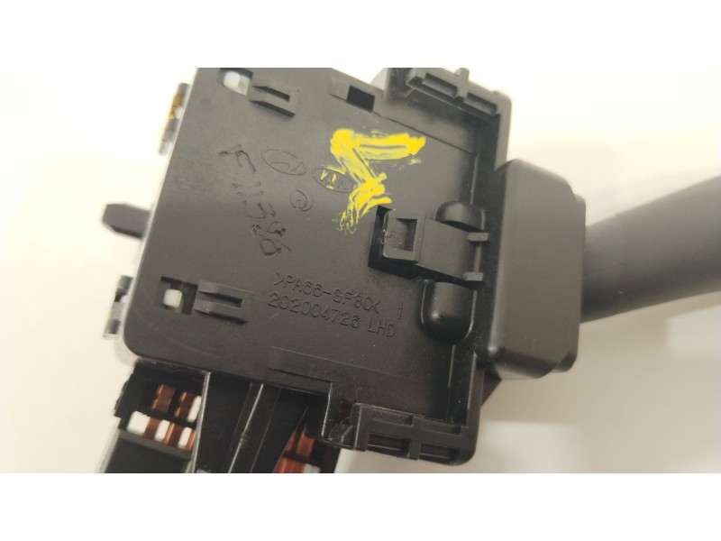 Recambio de mando limpia para hyundai santa fe (bm) 2.2 crdi classic (2wd) referencia OEM IAM 934202B100  202004726