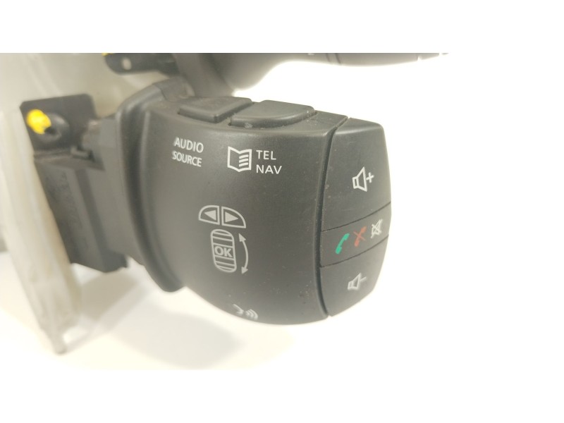 Recambio de mando luces para renault megane iii berlina 5 p dynamique referencia OEM IAM 255670017R  