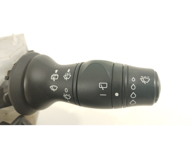 Recambio de mando luces para renault megane iii berlina 5 p dynamique referencia OEM IAM 255670017R  