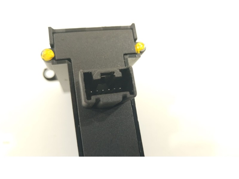 Recambio de warning para mazda 3 lim. (bl) pulse referencia OEM IAM BBP3664H0  