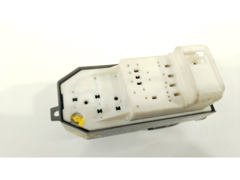 Recambio de mando elevalunas delantero izquierdo para toyota yaris (ksp9/scp9/nlp9) básico referencia OEM IAM 848200D100  