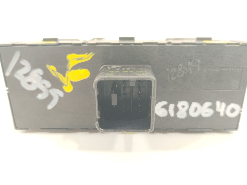 Recambio de mando elevalunas delantero izquierdo para volkswagen passat cc (357) advance referencia OEM IAM 3C8959857  