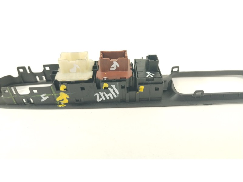 Recambio de mando elevalunas delantero izquierdo para renault captur limited referencia OEM IAM 254291224R 254118722R 254113300R