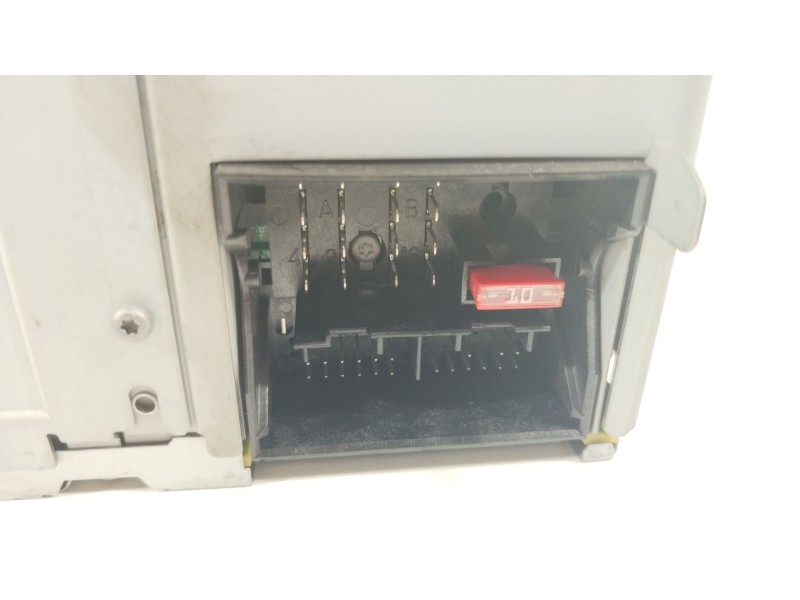 Recambio de sistema audio / radio cd para seat ibiza iv (6j5, 6p1) 1.9 tdi referencia OEM IAM 6J0035153B  