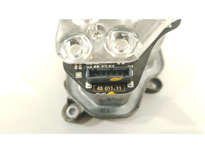 Recambio de centralita faros xenon para bmw 5 (f10) 530 d xdrive referencia OEM IAM 63117271901 AA220311 171738