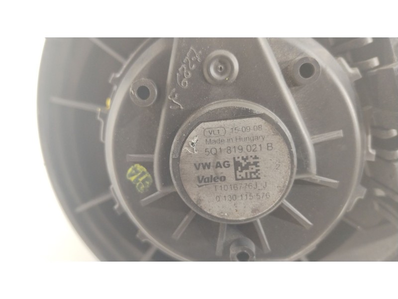 Recambio de ventilador calefaccion para volkswagen golf vii lim. gte referencia OEM IAM 5Q1819021B  5Q0907521E