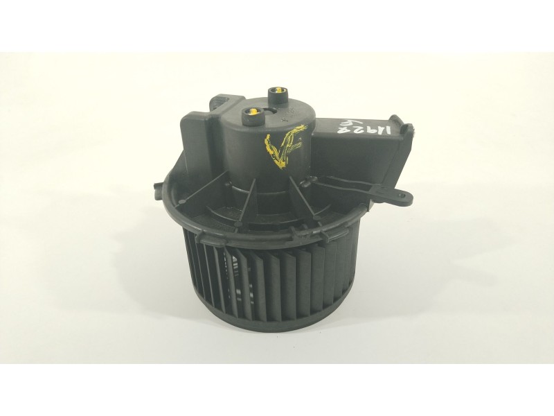 Recambio de ventilador calefaccion para peugeot boxer furgoneta 2.2 hdi 130 referencia OEM IAM 168330100  