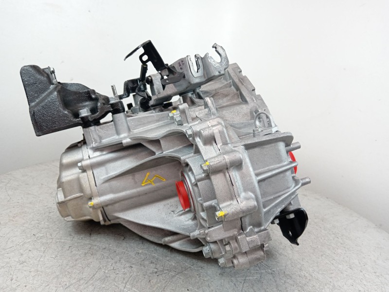 Recambio de caja cambios para kia xceed m6ah11 referencia OEM IAM ZG27KJ  