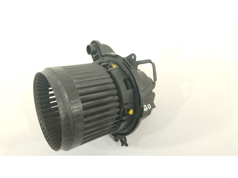 Recambio de ventilador calefaccion para renault clio iv limited referencia OEM IAM 5P3730000  