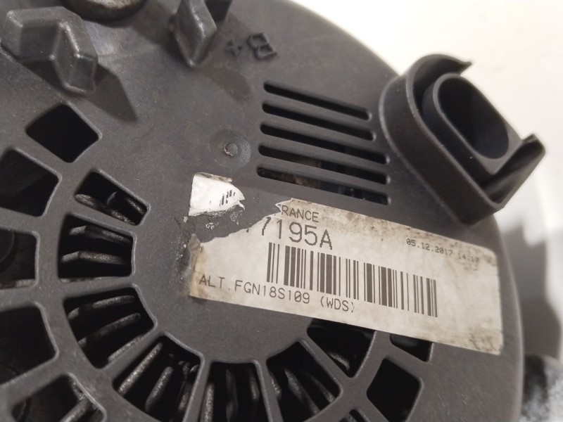 Recambio de alternador para fiat ducato furgoneta (250_) 130 multijet 2,3 d 4x4 referencia OEM IAM 1638107380  