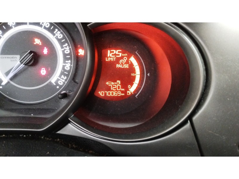 Recambio de cuadro instrumentos para citroën c3 collection referencia OEM IAM 98041181XT  