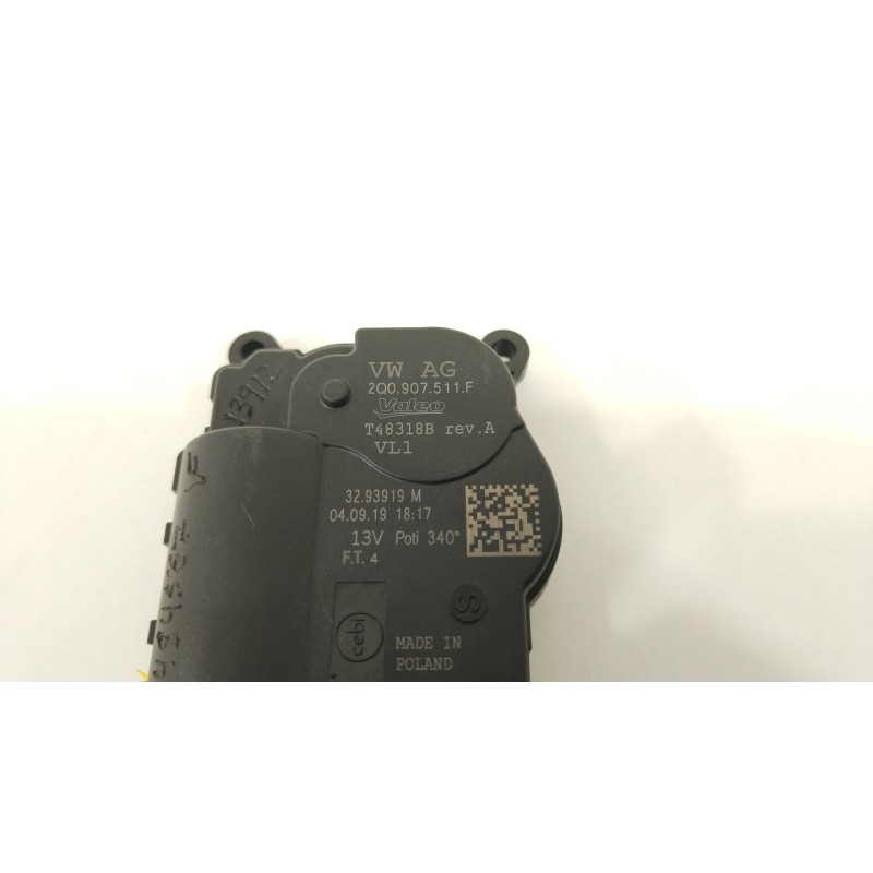 Recambio de motor apertura trampillas climatizador para skoda scala (nw1) 1.6 tdi referencia OEM IAM 2Q0907511F  