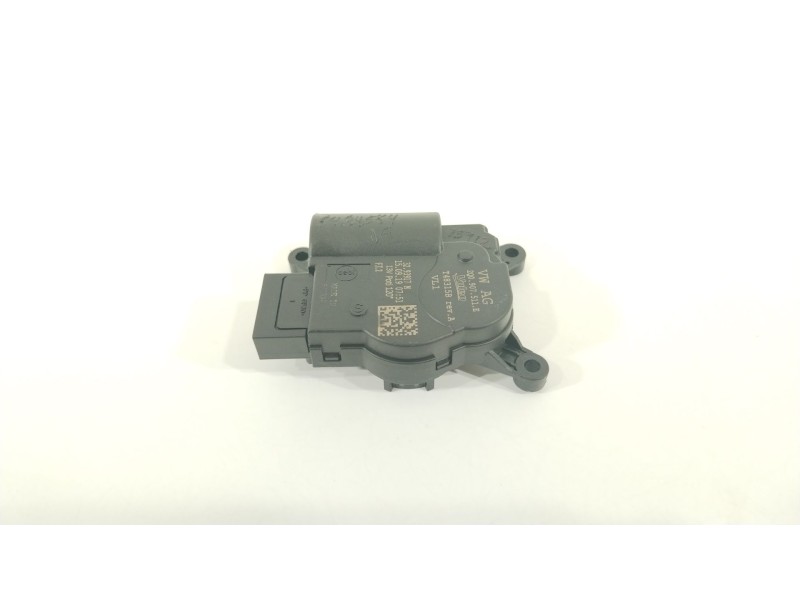 Recambio de motor apertura trampillas climatizador para skoda scala (nw1) 1.6 tdi referencia OEM IAM 2Q0907511E  