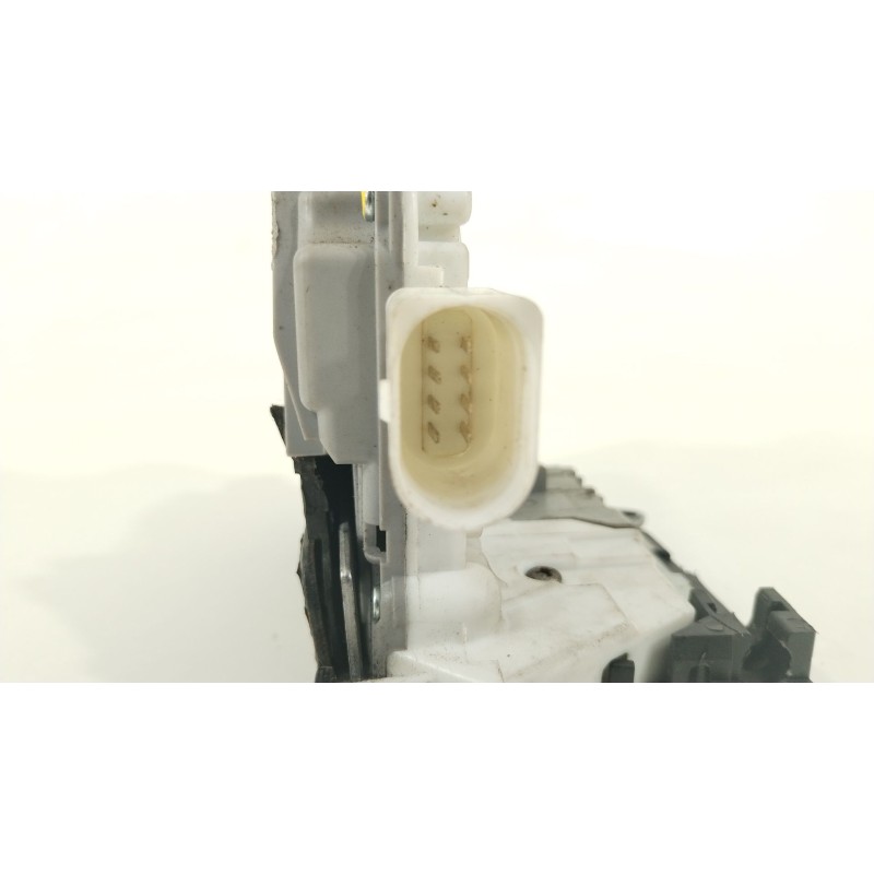 Recambio de cerradura puerta trasera izquierda para seat ibiza iv (6j5, 6p1) 1.9 tdi referencia OEM IAM 3C4839015A  