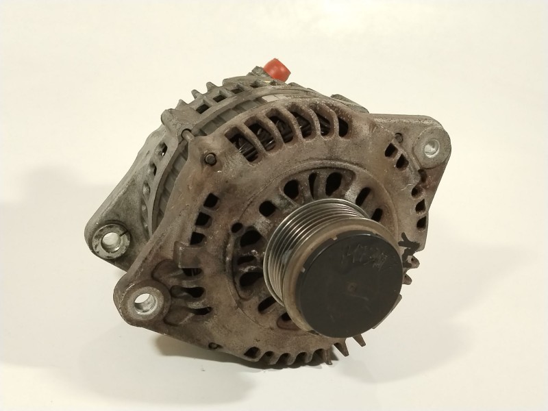 Recambio de alternador para opel astra h gtc (a04) 1.7 cdti (l08) referencia OEM IAM 1638098880  