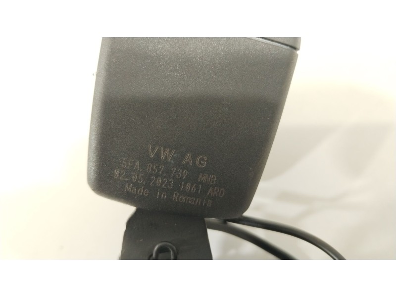 Recambio de enganche cinturon trasero central para cupra leon (kl1, ku1, kug) 1.5 etsi referencia OEM IAM 5FA857739  