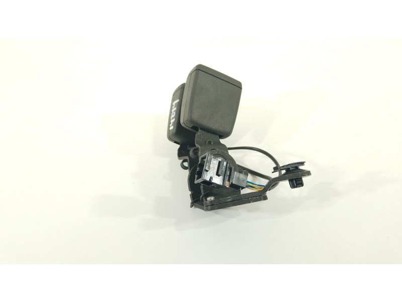 Recambio de enganche cinturon trasero central para cupra leon (kl1, ku1, kug) 1.5 etsi referencia OEM IAM 5FA857739  