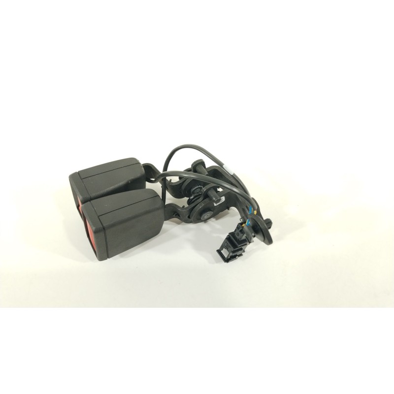 Recambio de enganche cinturon trasero central para cupra leon (kl1, ku1, kug) 1.5 etsi referencia OEM IAM 5FA857739  
