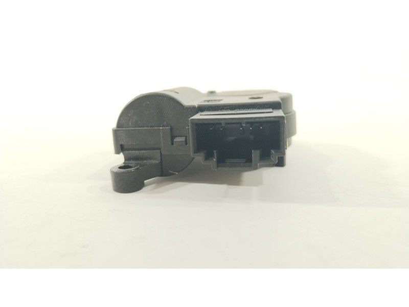 Recambio de motor apertura trampillas climatizador para skoda scala (nw1) 1.6 tdi referencia OEM IAM 2Q0907511E  