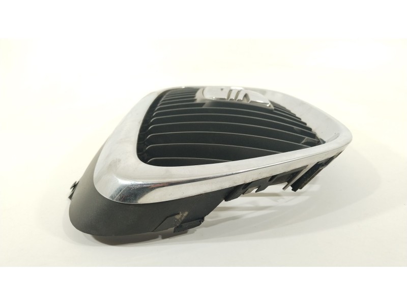 Recambio de rejilla delantera para seat toledo iii (5p2) 2.0 tdi 16v referencia OEM IAM 5P0853654  