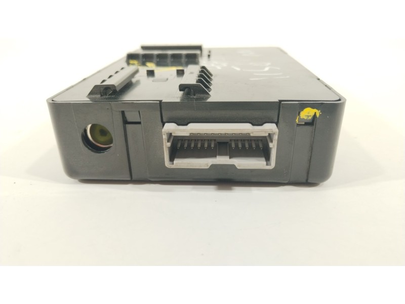Recambio de modulo electronico para kia cee´d business referencia OEM IAM 95400A2210  