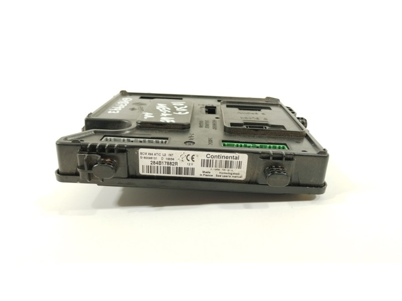 Recambio de modulo electronico para renault megane iii berlina 5 p dynamique referencia OEM IAM 284B17882R S180098101 BCMX95