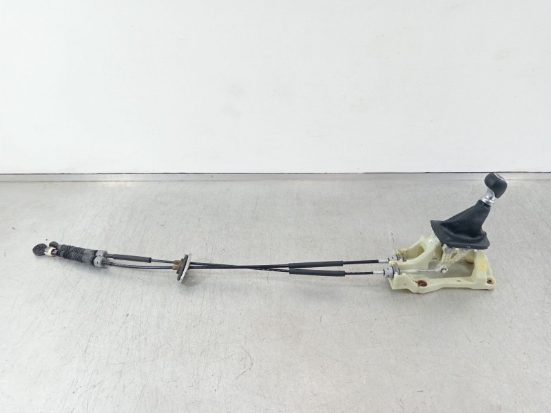 Recambio de palanca cambio para hyundai i20 iii (bc3, bi3) 1.2 referencia OEM IAM 43700Q0200NNB  