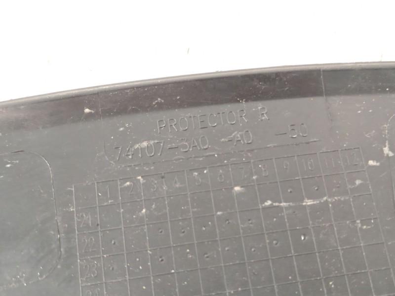 Recambio de aletin delantero derecho para honda cr-v v (rw_, rt_) 2.0 e-cvt hybrid awd (rt6) referencia OEM IAM 741073A0  