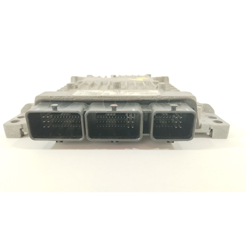 Recambio de centralita motor uce para ford fiesta vi (cb1, ccn) 1.4 tdci referencia OEM IAM 8V2112A650EB  5WS40584B