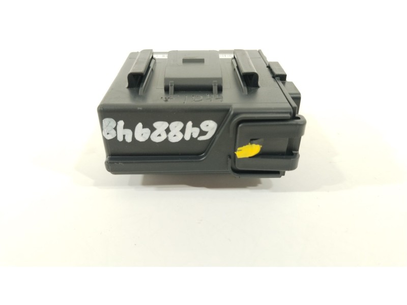 Recambio de modulo electronico para nissan qashqai (j11) acenta referencia OEM IAM 476A04EA0A  