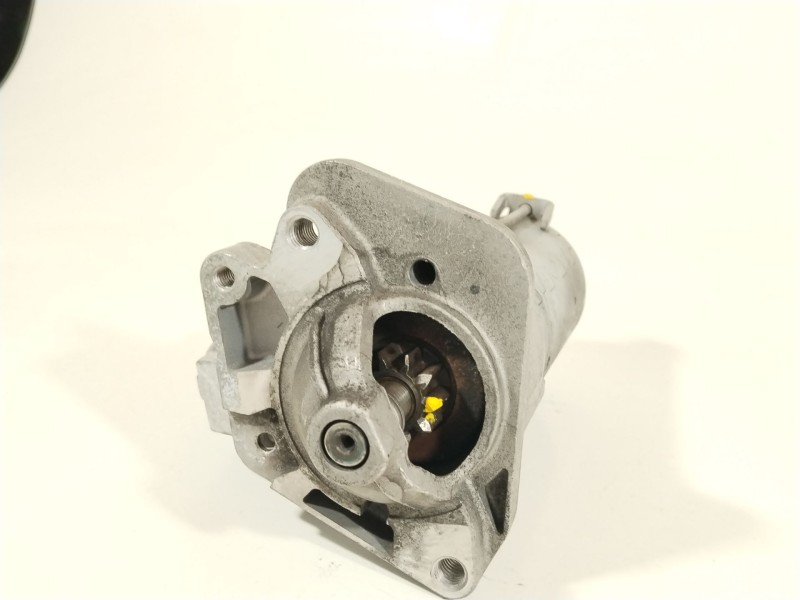 Recambio de motor arranque para renault megane iii berlina 5 p tomtom edition referencia OEM IAM 8200836473B  