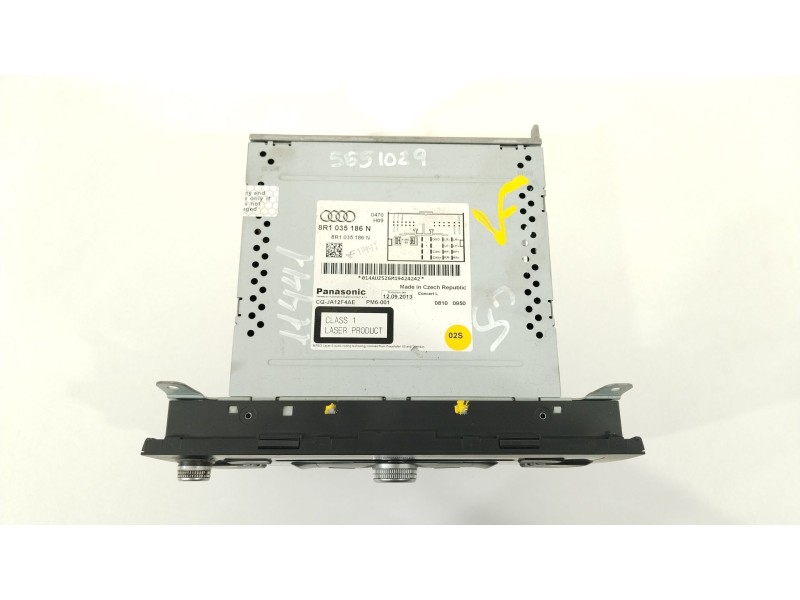 Recambio de sistema audio / radio cd para audi a4 ber. (b8) basis referencia OEM IAM 8R1035186N  CQJA12F4AE
