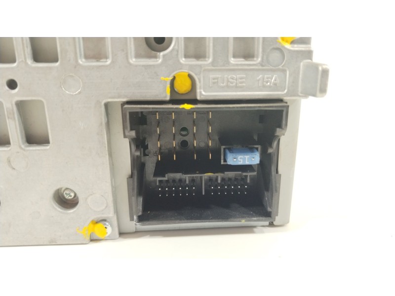 Recambio de sistema audio / radio cd para audi a4 ber. (b8) basis referencia OEM IAM 8R1035186N  CQJA12F4AE