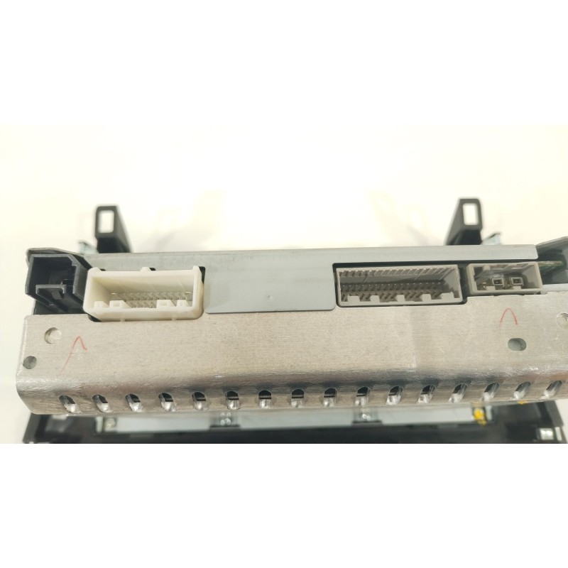 Recambio de sistema audio / radio cd para nissan qashqai ii (j11, j11_) 1.5 dci referencia OEM IAM 28185HV01A  