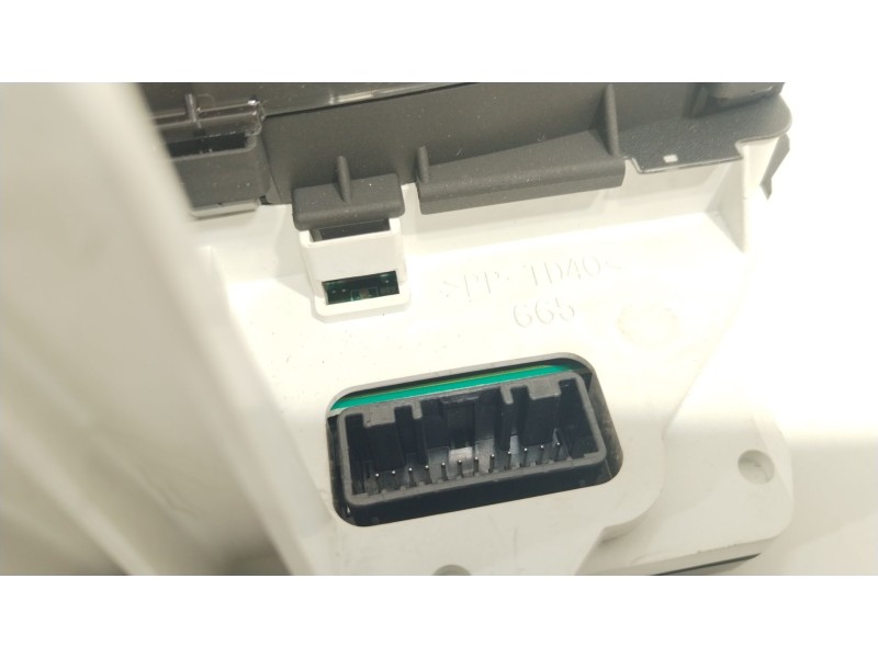 Recambio de cuadro instrumentos para toyota yaris (ksp9/scp9/nlp9) 1.3 cat referencia OEM IAM 838000D500D  838000D500