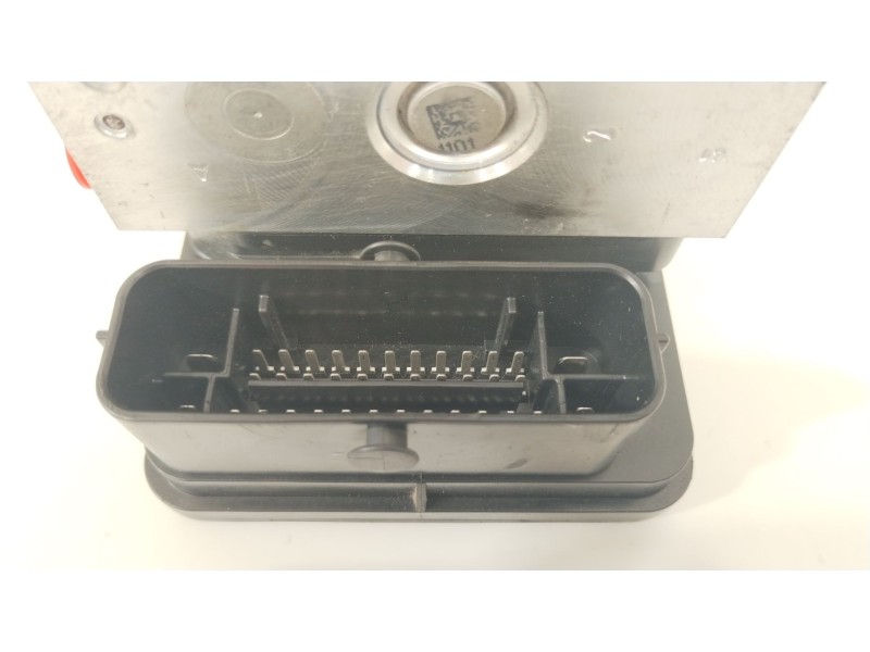 Recambio de abs para mazda 2 lim. () black tech edition referencia OEM IAM DB1R437A0  DB1R437A0