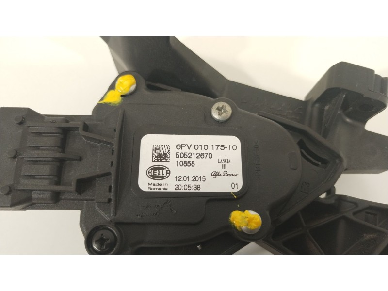 Recambio de potenciometro pedal para alfa romeo giulietta (191) sprint referencia OEM IAM 6PV010175  505212670