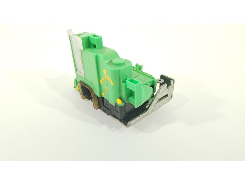 Recambio de cerradura puerta trasera izquierda para alfa romeo giulietta (191) sprint referencia OEM IAM 50522879  