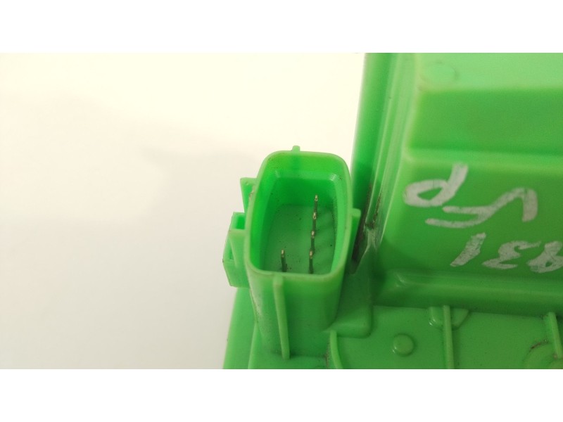 Recambio de cerradura puerta trasera derecha para alfa romeo giulietta (191) sprint referencia OEM IAM 50522869  