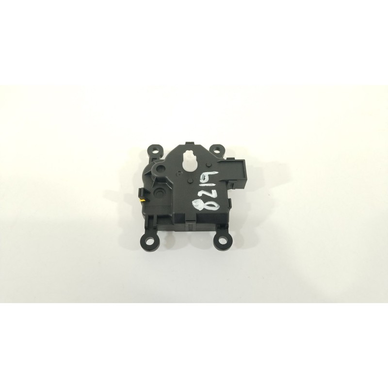 Recambio de motor apertura trampillas climatizador para mazda 2 lim. () black tech edition referencia OEM IAM 5W08A  