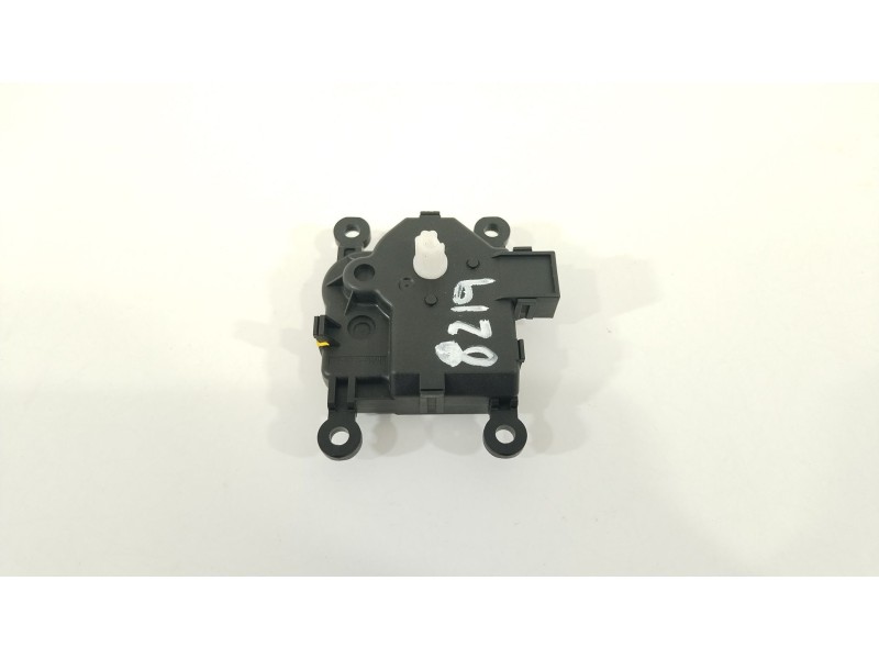 Recambio de motor apertura trampillas climatizador para mazda 2 lim. () black tech edition referencia OEM IAM 5W08A  